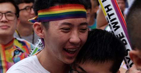 Taiwan Court Rules Same Sex Marriage Legal In Asia First