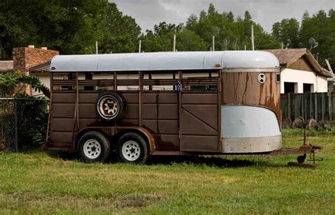 Stock Trailers: Another Option for Horses - The Horse