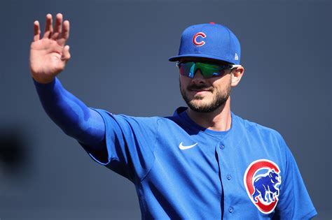 The cubs and giants have reportedly agreed to a trade that will send third baseman/outfielder kris bryant to san francisco, according to cbs sports hq's jim bowden. Kris Bryant Considered Sitting Out 2020 MLB Season - On Tap Sports Net