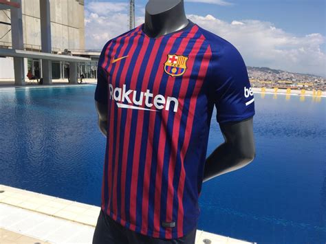 Barcelona Unveil New Home Kit For 2018 19 Season