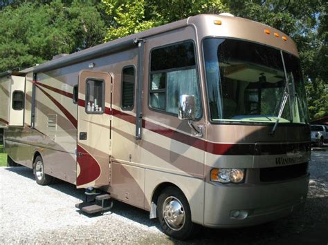 Used 2004 Thor Windsport 32r Overview Berryland Campers
