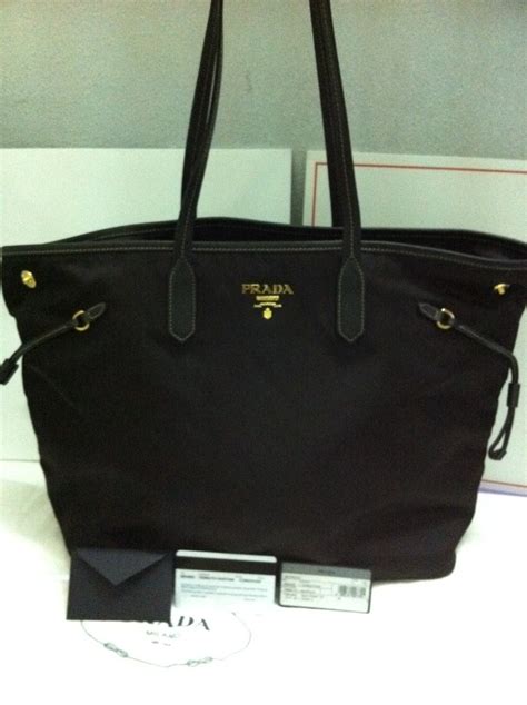 Looking for a good deal on prada bag? Authentic Luxury Items @ Bargain Price: NWT Prada BR4662 ...