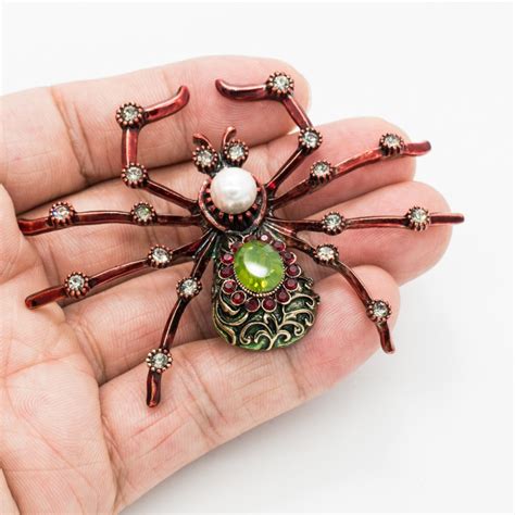 Fashion Jewelry Vintage Insect Spider Brooch Pins Rhinestone Crystals Halloween Yo460red In