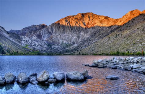 Convict Lake Laurel Mountain Sunrise Alpenglow For A Mou Flickr