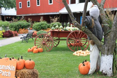Fall At Amish Acres In Indiana Amish Acres Home Crafts Beautiful Colors