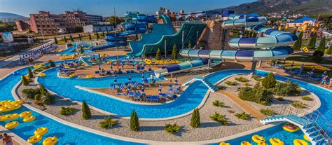 Детям от 100 до 140 см ростом— 800 руб. Достопримечательности города-курорта Геленджик ...