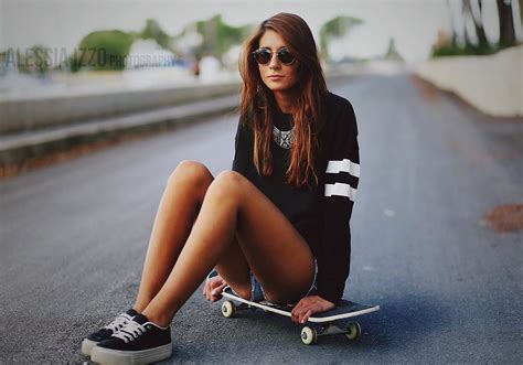 Heres A Top 20 Of The Hottest Skater Girls Youve Have Ever Seen