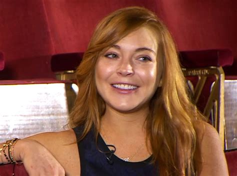 lindsay lohan plans to move to london hates that she s seen as a celebrity and not an actress