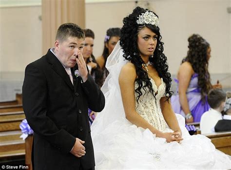 My Big Fat Gypsy Wedding Star Vows To Burn Huge White Dress As She