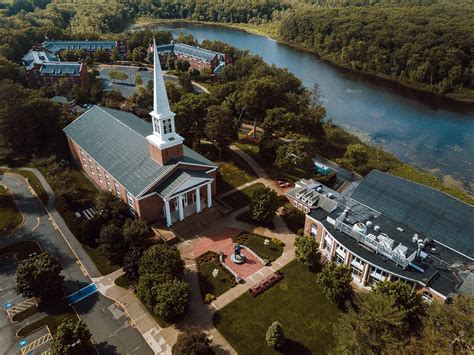 Gordon College Cuts Tuition To Make Christian Education More Accessible