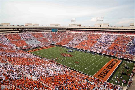 Photos Of Osu Striping The Stadium For Its Boise State Game Pistols