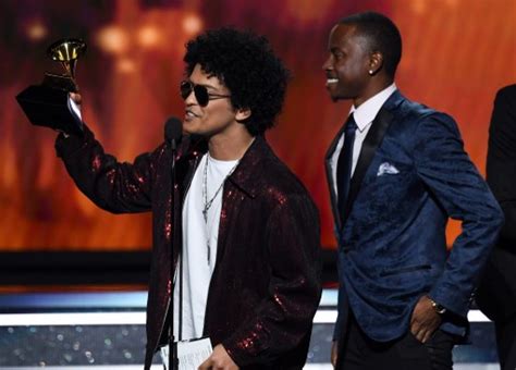 Bruno Mars 24k Magic Wins Record Of Year Grammy