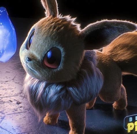 Eevee In Detective Pikachu By Jonathan Zárate Sánchez Check The Notes Detective Pikachu