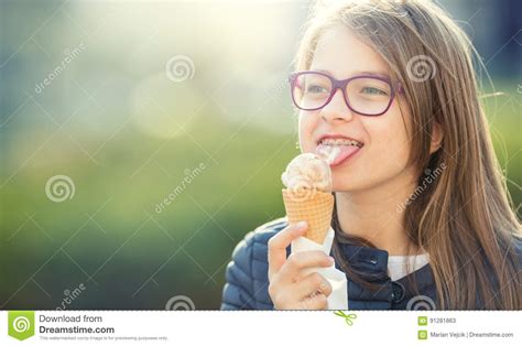 Girl Teen Pre Teen Girl With Ice Cream Girl With Glasses Girl With