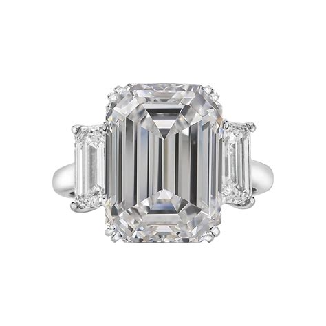 I FLAWLESS GIA Certified 2 50 Carat Emerald Cut Diamond Ring For Sale