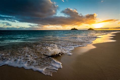Sunrise Coast Lanikai Beach Oahu Hawaii Usa A