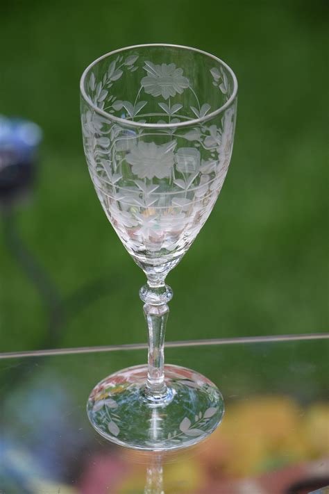 vintage etched optic wine glasses set of 4 floral etched wine glasses elegant vintage wedding