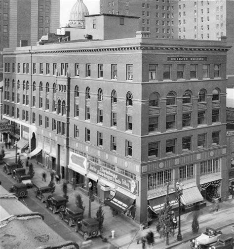 News 360 reviews takes an unbiased approach to our recommendations. Auto-Owners Insurance resided in the Hollister building in Lansing, Michigan in the 1920's ...