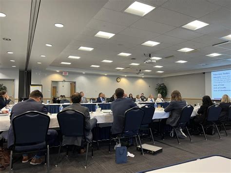Unf Board Of Trustees Unanimously Approve On Campus Housing Rate Increase Unf Spinnaker