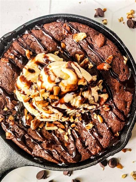 Cast Iron Skillet Brownies Get On My Plate