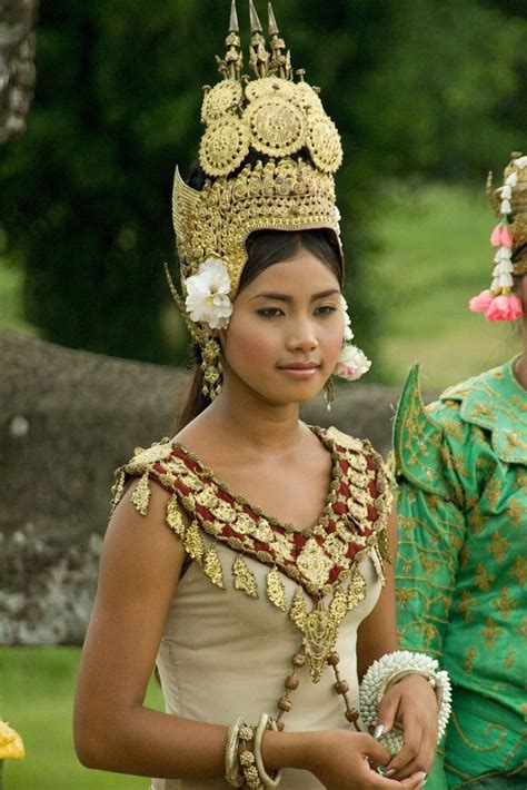 Beautiful Cambodian Girl By Const Variable Oriental Fashion Ethnic