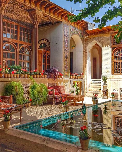 Iran Traditions Architectures And Paysages In 2021 Dream Home Design