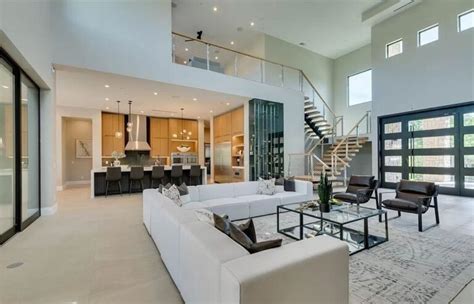 4395000 Luxurious Entertainers Dream Home In Las Vegas Is