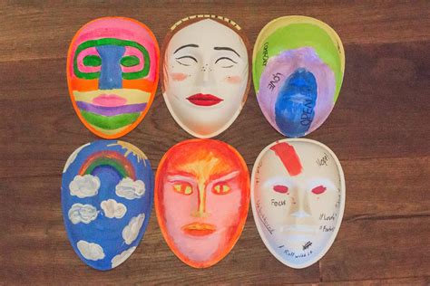 Spielen Beschäftigung Verletzung Personality Mask Weizen Maligne Sektion