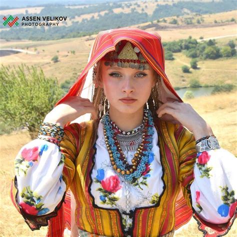 Gorgeous Girl In Traditional Bulgarian Dress R Prettygirls