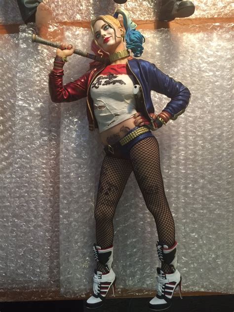Harley Quinn Statue From Suicide Squad Revealed