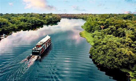 Navegar el Amazonas el fascinante viaje por el río más largo del mundo