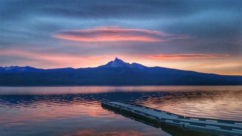 Diamond Lake Oregon Usa Sunrise Sunset Times
