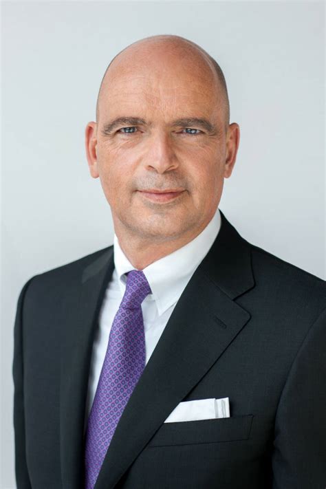 Frank Jourdan Ist Mitglied Des Vorstands Der Continental Ag Und Vorsitzender Der