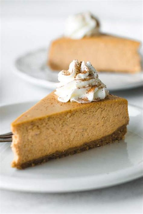 15 Thanksgiving Desserts To Satisfy Your Sweet Tooth Society19