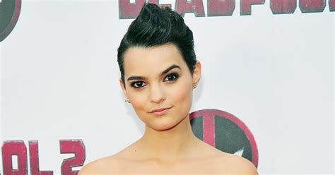 Is Brianna Hildebrand Gay What To Know About Her Age Height And Girlfriend