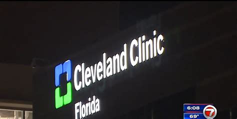 Cleveland Clinic Postpones Non Urgent Surgeries Limits Er Visitors To