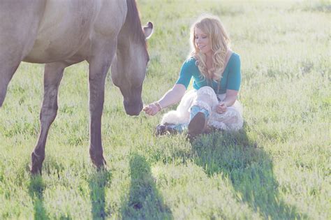 Fun Ways To Bond With Your Horse Your Horse Farm