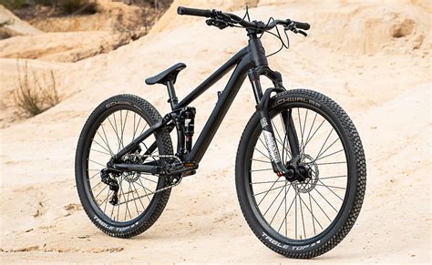 We sent blake to the bike park on his canyon to. Polygon Trid ZZ Slopestyle / Dirt Jump Bike | Bicycles ...