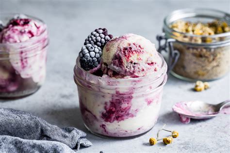 While ice cream cookies have long been men. Chamomile Blackberry Ice Cream Recipe - Driscoll's