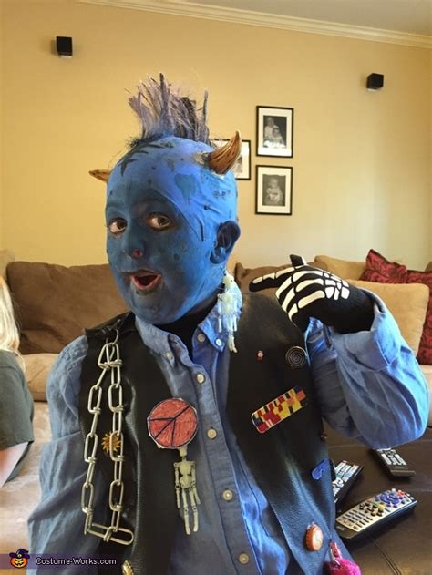 The 1989 film little monsters is about a kid named brian who befriends maurice, the monster who lives under his bed. Little Monsters Maurice Halloween Costume