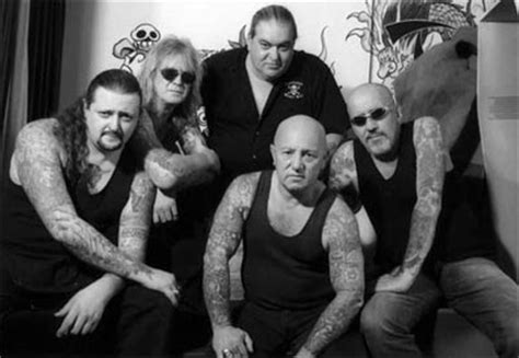 Nice boys (live at the bbc 22/04/1981) 3. Rose Tattoo - Rose Tattoo CD. Heavy Harmonies Discography