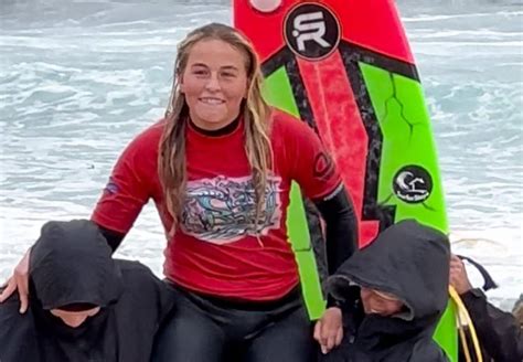 Lola Styles Wins Surfing Nsw Tournament In Newcastle Port Macquarie