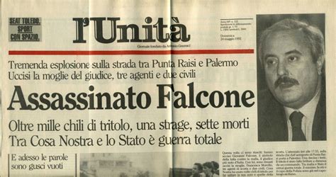 Parte il 23 maggio a palermo la nuova iniziativa sulla legalità. Le prime pagine dei giornali, il giorno dopo la Strage di ...