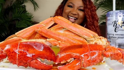 Giant Snow Crab Legs Lobster Claws Seafood Boil Mukbang 먹방쇼 Youtube