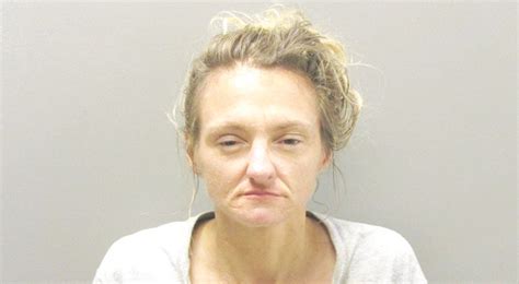 Homeless Woman Allegedly Steals Truck Arrested After Being Cornered By Owner Hot Springs