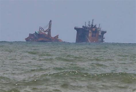 Kapal Karam Sri Lanka Berdepan Pencemaran Laut Terburuk Astro Awani