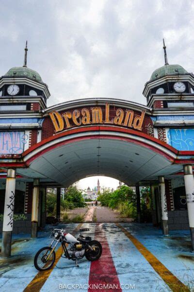 Abandoned Theme Parks In Japan Nara Dreamland