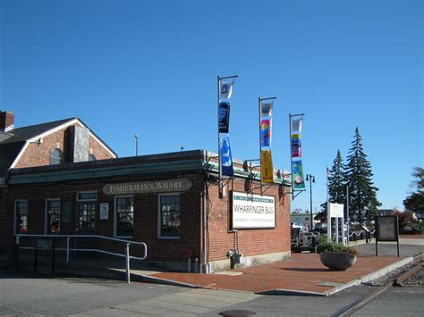 Waterfront Visitor Center - Destination New Bedford