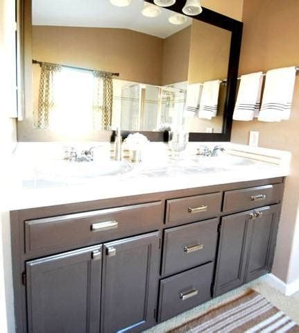 We have about 14 cabinets that are identical to the bathroom in our kitchen that i will be refinishing. Refinishing Bathroom Cabinets Yourself, Refinishing ...