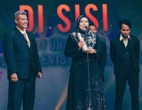 Pelakon wanita terbaik drama rantaian zara zya pia ask2019. Senarai Penuh Keputusan Pemenang Anugerah Skrin 2019 (ASK ...